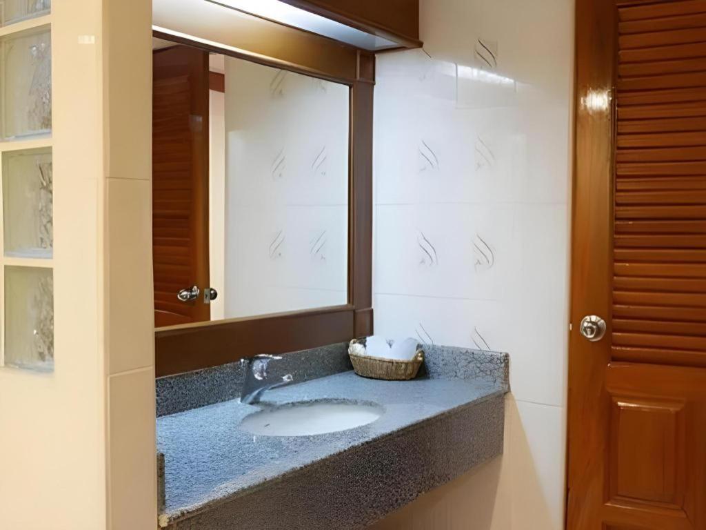 The Impress Nan Hotel Dış mekan fotoğraf