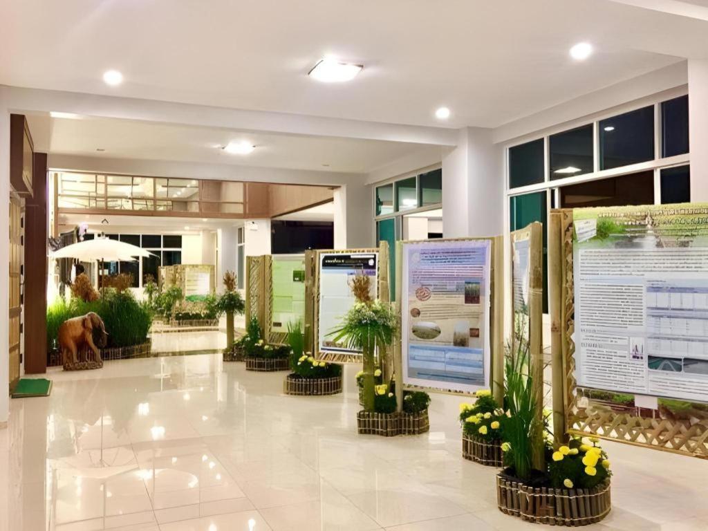 The Impress Nan Hotel Dış mekan fotoğraf
