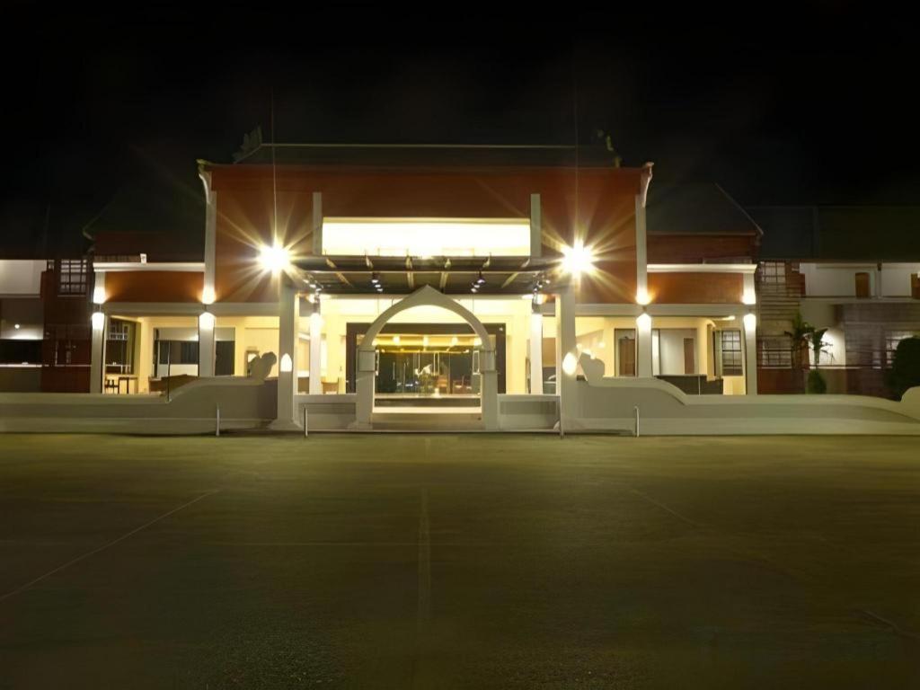 The Impress Nan Hotel Dış mekan fotoğraf